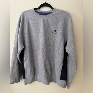 Vintage Tommy Hilfiger Crew Neck